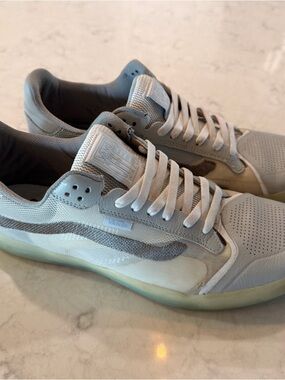 Vans AVE Pro - Men’s 11